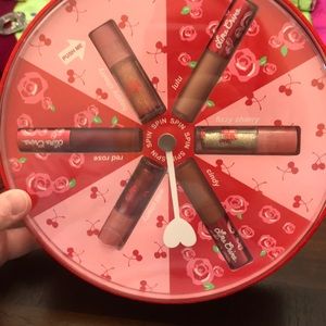 Lime crime lippie set